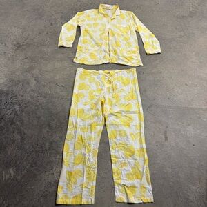 Victoria’s Secret White Yellow Lemon Pajama Set Size L Classic‎ Cozy Casual